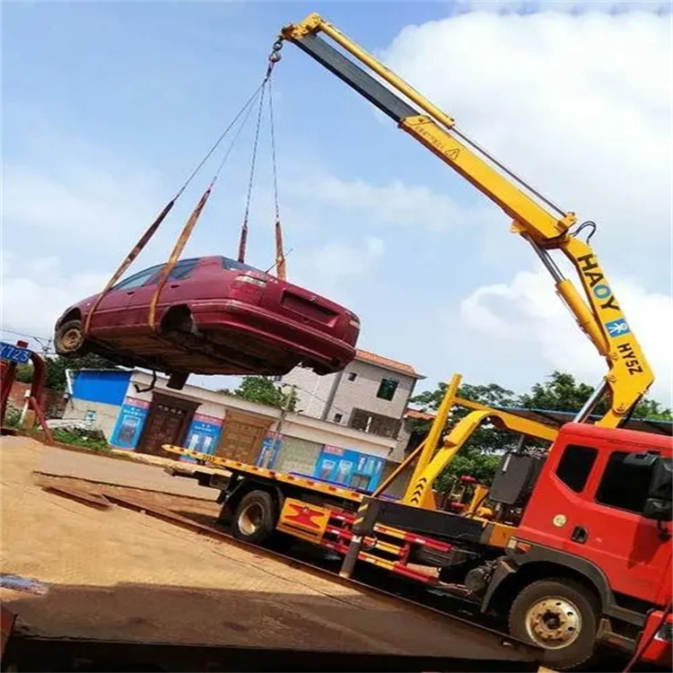 小榄镇吊车救援小汽车怎么吊