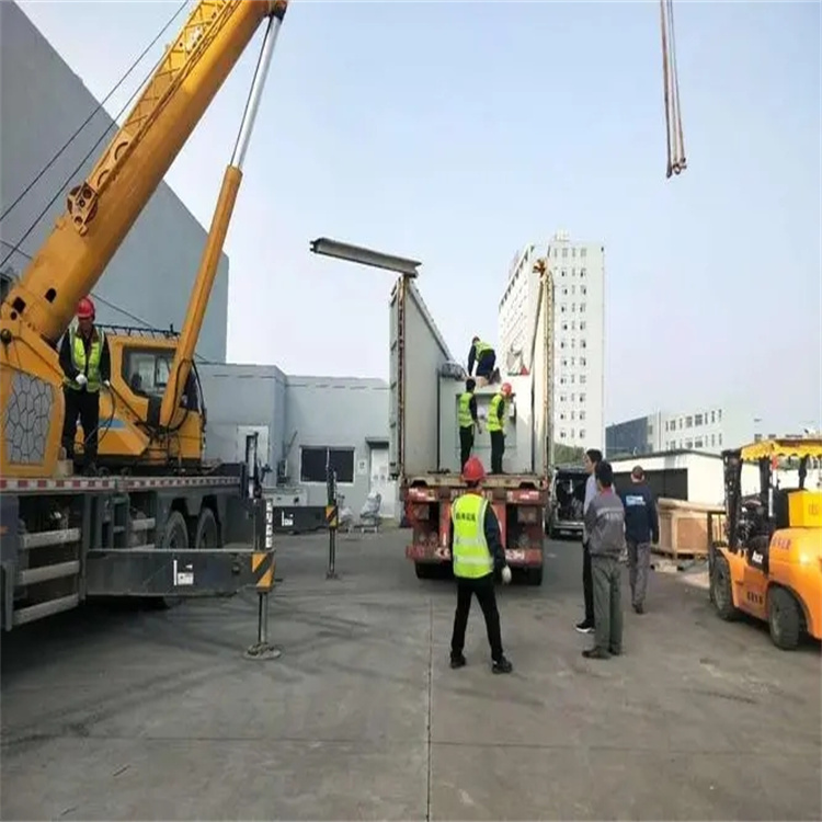 小榄镇如何找到附近的吊车救援服务