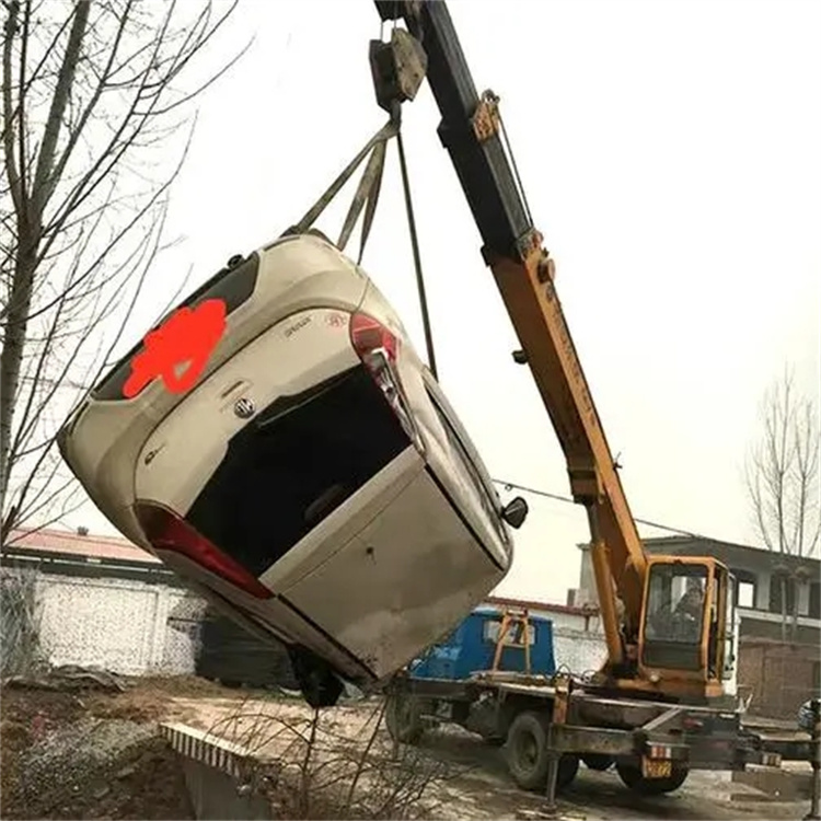 小榄镇随时待命，吊车24小时道路救援服务全解析