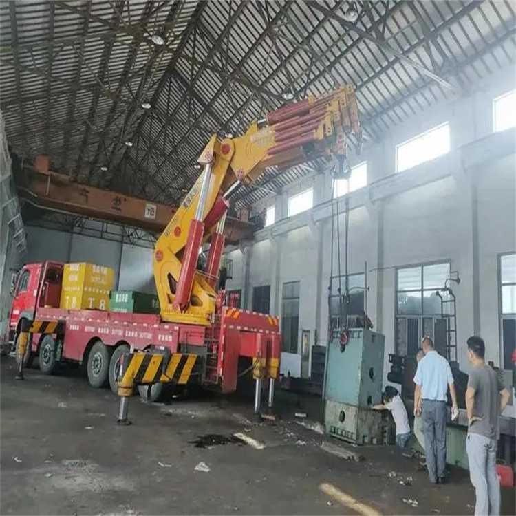 小榄镇速查！附近自卸吊车租赁电话及租赁全攻略